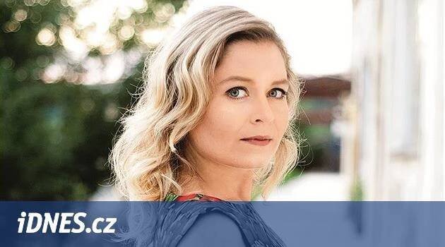 Onufráková se vrací rolí zelené vdovy. Hraje ženu nejmenovaného politika - iDNES.cz