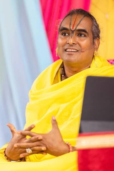 Paramahamsa Sri Swami Vishwananda | Novou Cestou
