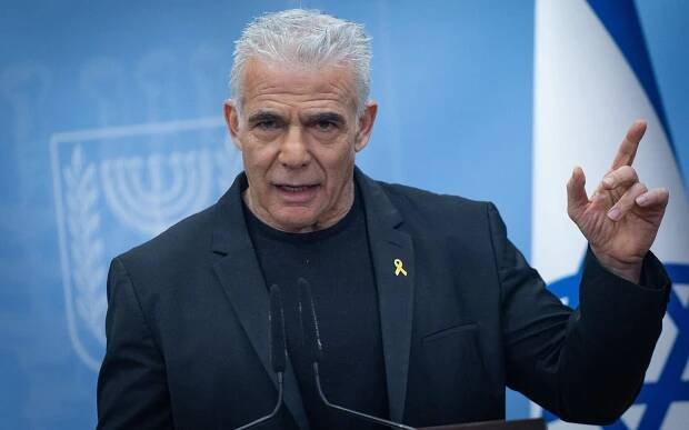 Lapid: Netanyahu has ‘safety net’ for hostage deal; vows not to demand quid pro quo
