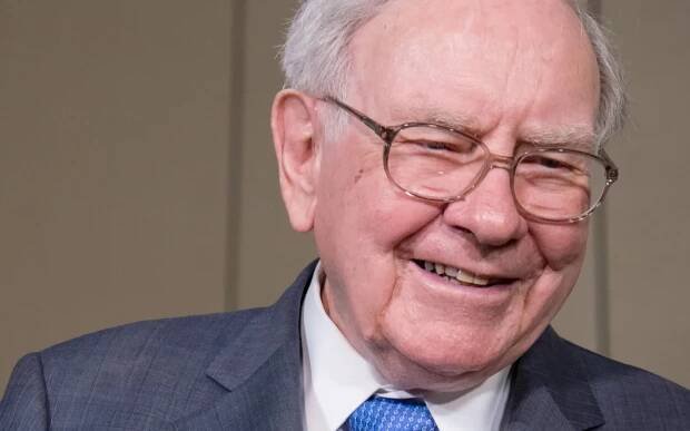 Galerie: Investorský guru Buffett sází na fosilní paliva, potenciál zjevně vidí mimo „zelený“ sektor - Galerie - Echo24.cz