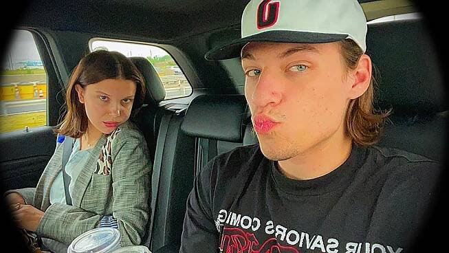 Syn Bon Joviho a mladinká hvězda Stranger Things: Adoptovali dceru!