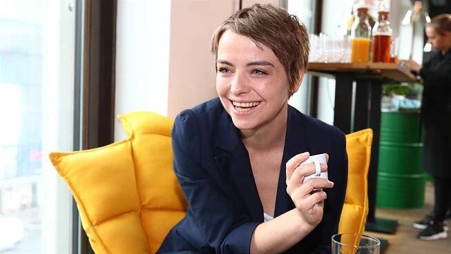 Herečka Pavla Beretová na tiskové konferenci České televize k připravovaným projektům (Work Lounge, Václavské náměstí, Praha, 27. 3. 2019)