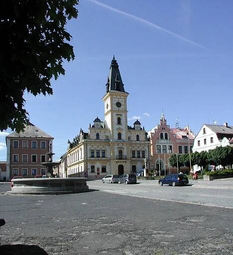 Náměstí T.G.M., novorenesanční radnice, Hodkovice nad Mohelkou