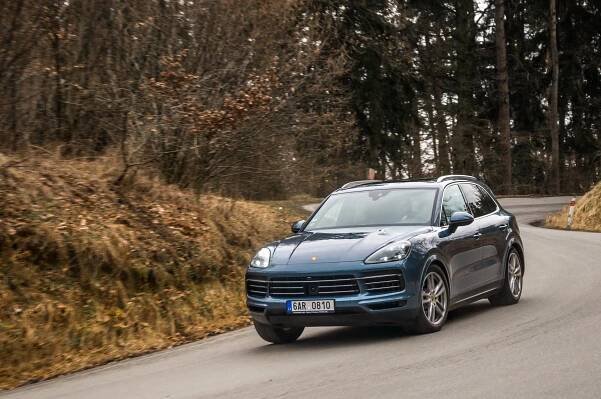 Test Porsche Cayenne S 2018: Dokonale univerzální