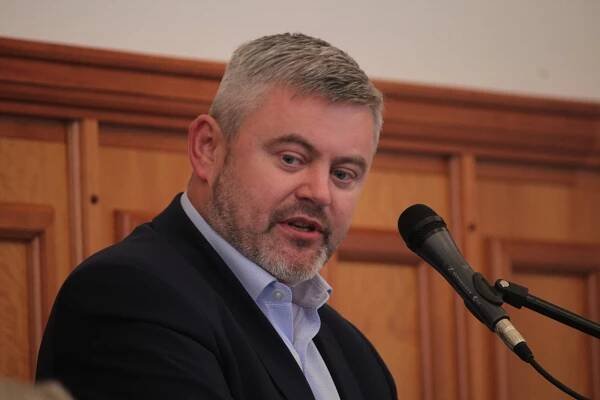 SLEDOVALI JSME ON-LINE: Mimořádné jednání zastupitelstva města Opavy