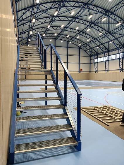 VIDEO: Nová sportovní hala v Brodě je po kolaudaci. Podívejte se dovnitř