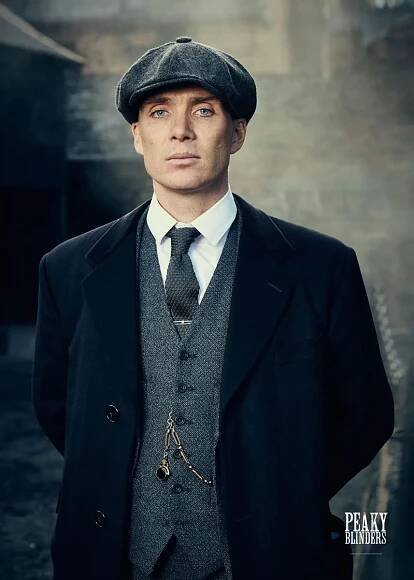 Tommy Shelby Portrait Poster – Iconic Peaky Blinders Leader in Flat Cap and Suit 7