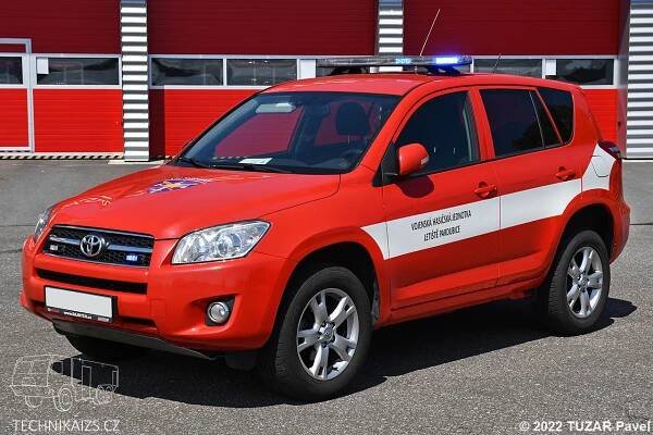 VHJ letiště Pardubice - VEA - Toyota RAV4 - TECHNIKAIZS.cz