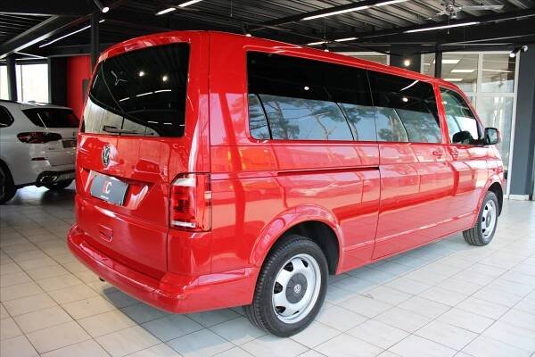 Volkswagen Caravelle 2.0TDI L DSG / 9.míst