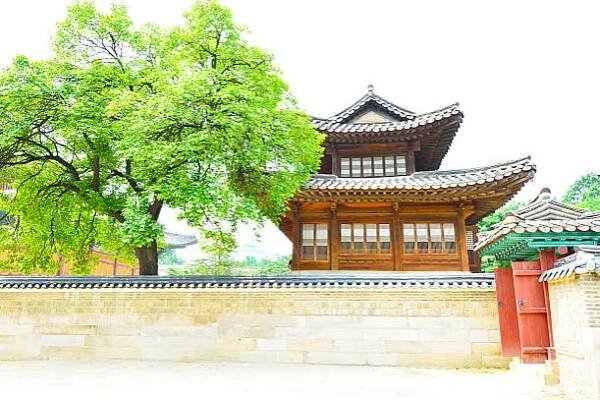 deoksugung také gyeongun-gung, soul - soulem fotky - stock snímky, obrázky a fotky