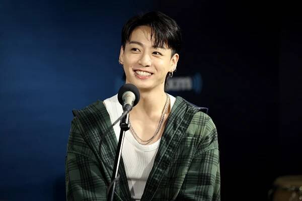 BTS' Jung Kook Announces Debut Solo Album 'Golden'
