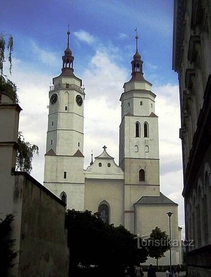 Krnov - Farní kostel sv.... - Kostel