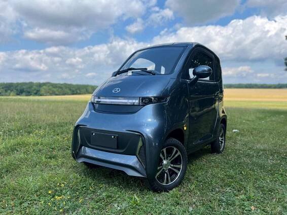 Leramotors Elektromobil e-car E4 2000W 60V 58AH (NOVÁ, 2024), 149.990 Kč
