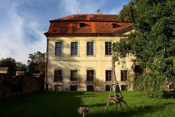 hany.info - Zámek Křimice, Plzeňsko