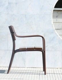 Litinová židle Benito Citizen - URBAMO. | Městský mobiliář