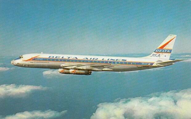 Delta Air Lines Flight 9877