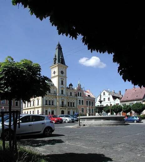 Náměstí T.G.M., novorenesanční radnice, Hodkovice nad Mohelkou