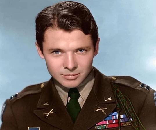 Audie Murphy Biography - Facts, Childhood, Family Life & Achievements