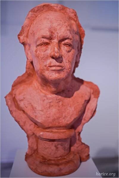 3. Fotogalerie – 4. stránka – Městské muzeum a Galerie plastik Hořice