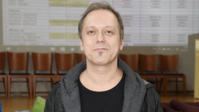 Zpěvák Viktor Dyk měl těžký úraz: Exmanžel Jirešové bojoval o život