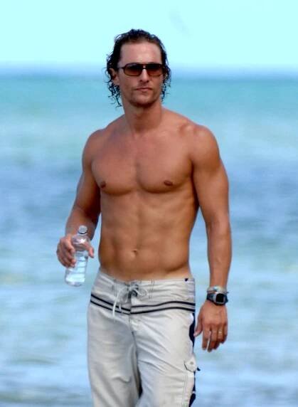 Hollywoodský krasavec Matthew McConaughey šokuje: Oběť sexuálního vydírání i znásilnění mužem!