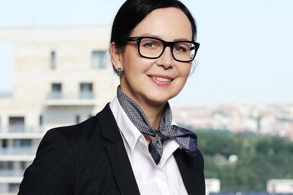 Mluvčí Microsoftu je Aleksieva, Čábelová povýšila