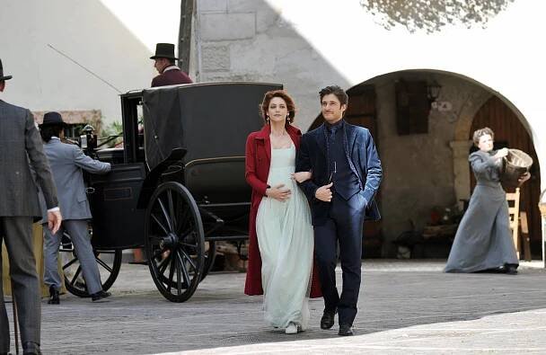 La dama velata - Z filmu - Miriam Leone, Lino Guanciale