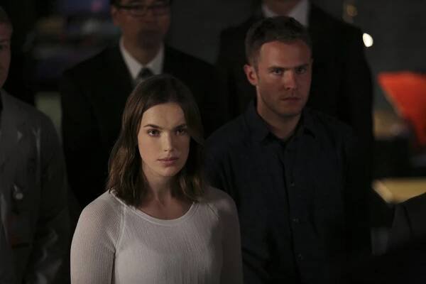 Agenti S.H.I.E.L.D. - Mnoho hlav, jeden příběh - Z filmu - Elizabeth Henstridge
