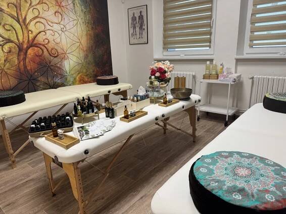 Holistická aromaterapeutická masáž a základy aromaterapie – Studio Rituals Prostějov
