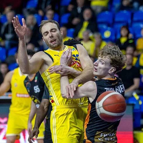 Basketbalisté GBA Fruko-Schulz hořeli v obraně a v Opavě neměli nárok