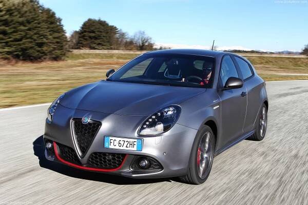 Alfa Romeo Giulietta má po faceliftu. Přišla sportovní verze Veloce – AutoRevue.cz