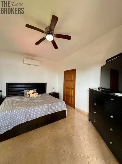 Two Story Wooden Home Czech Village, Roatan | Reality.iDNES.cz 