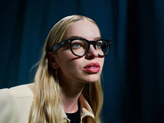 Model wearing Ray Ban Meta Smart Glasses