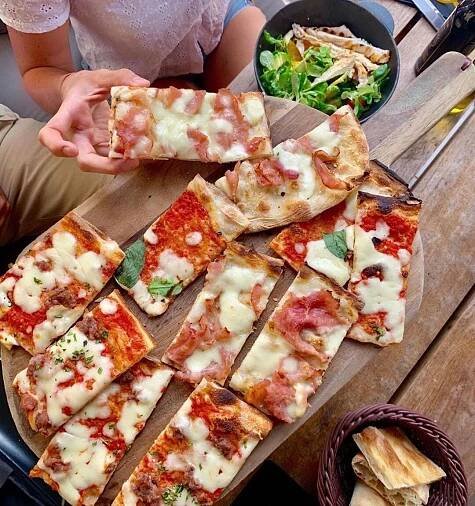 Another one bites the crust. 🍕⁠
#lisolettaibiza⁠
.⁠
.⁠
.⁠
.⁠
⁠.⁠
#summer #party #gastronomia #eivissa #lunch #gastrotravel #instagood #visitibiza #ibizagoodvibes #pizzalover #beachfood #food #foodporn #instafood #foodstagram #yummy #delicious #yum #