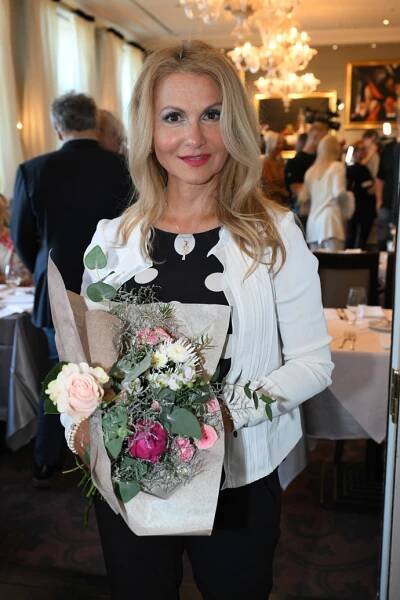 FOTO: Chantal přišla podpořit i herečka Iveta Blanarovičová. – stránka 2