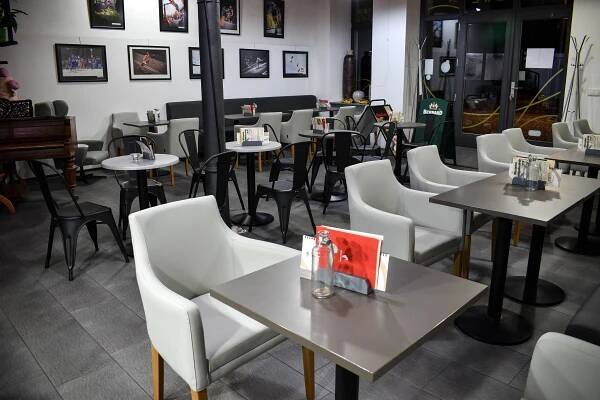 Bobo Cafe - kavárna, letní terasa / zahrádka - Litomyšl