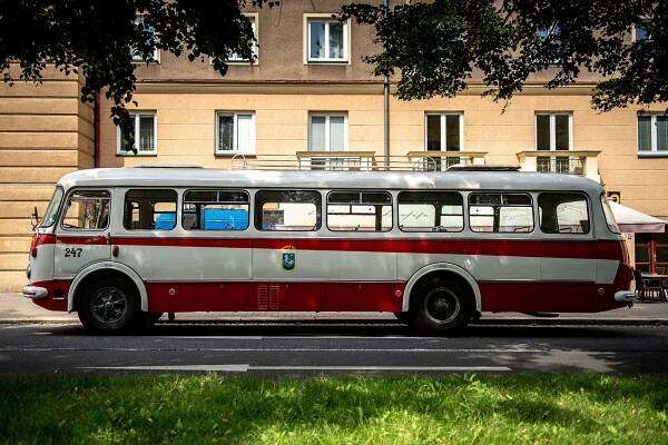 Oslavy 130 let veřejné dopravy v Ostravě vyvrcholí již zítra konvojem vozidel