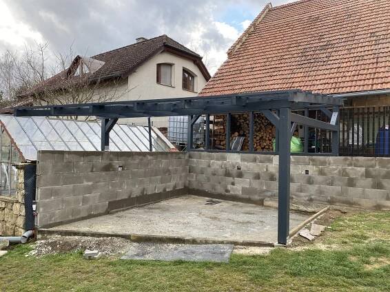 Truhlářství Roves – Výroba dřevěných eurooken, atypické okna, kastlové okna, interiérové nebo exteriérové dveře z masivu