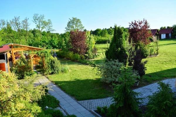 Penzion Farma Dvorec Radnice Exteriér fotografie