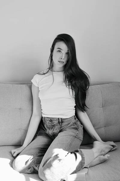 Ella Beatty — The Bare Magazine