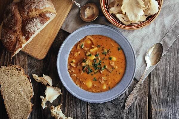 Polievka z hlivy (falošná držková polievka) - recept od Coolinári | food blog
