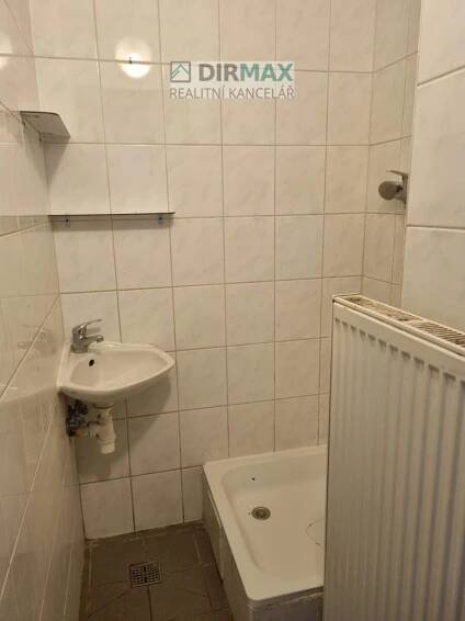 K pronájmu, Byt >7+1, 15 m2, Plzeň, Zahradní Realitní ESO 