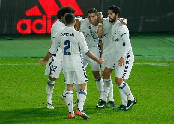 CAS snížil Realu Madrid zákaz přestupů na půl roku