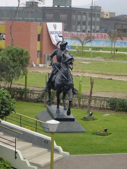 Francisco Pizarro Statue - Atlas Obscura