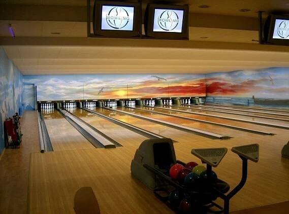 Bowling herna Blansko – Knihovna Jinačovice