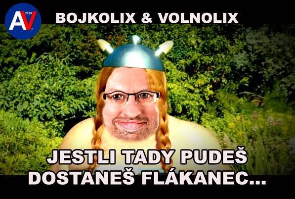 Dostaneš flákanec. Rvačka poslance Volného pobavila internet, vtipů jsou desítky