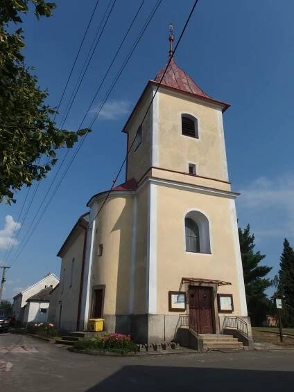 Římskokatolická farnost Horní Újezd u Všechovic