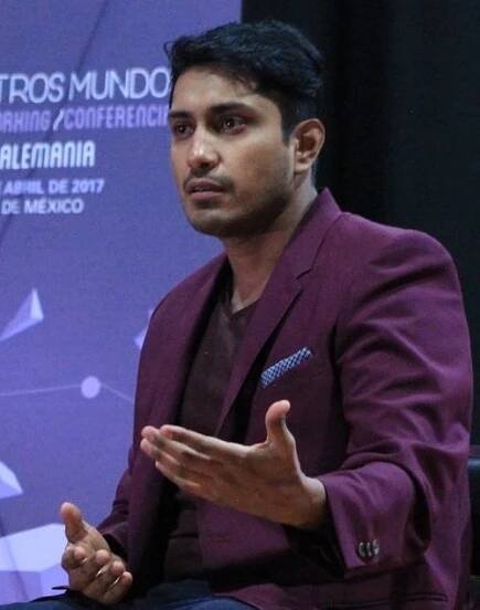 Soubor:Tenoch Huerta Q&A festival.jpg