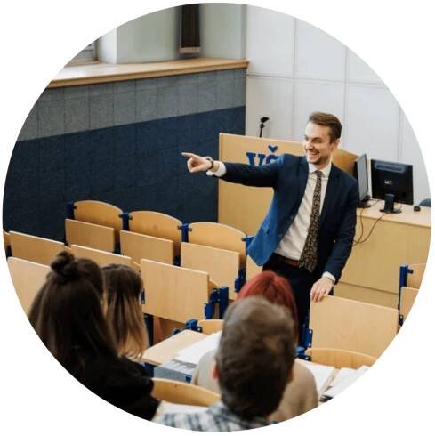 University College Prague (UCP)