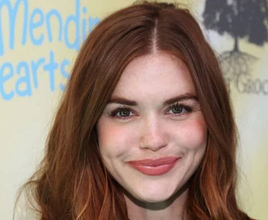 Holland Roden | Li Linguas